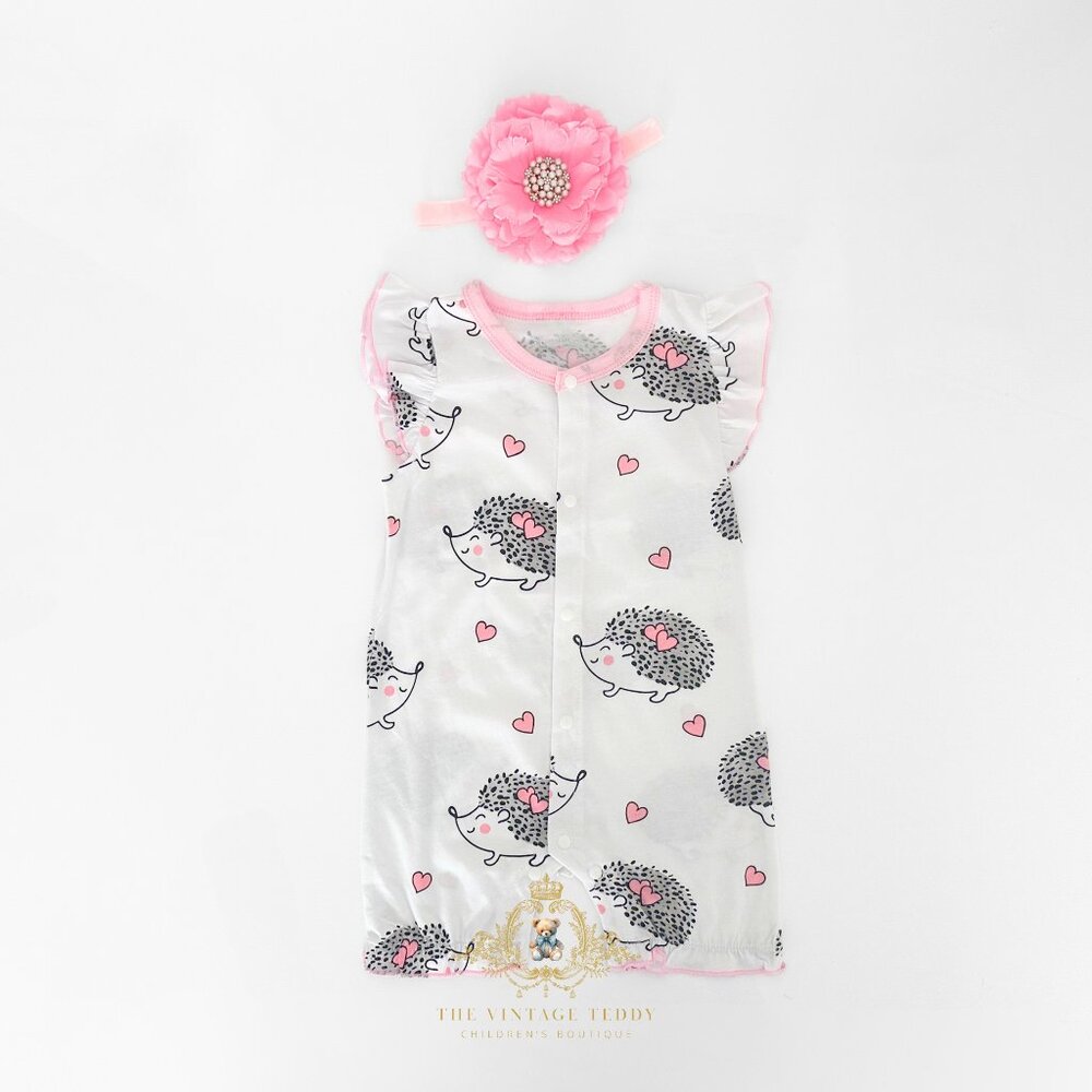 NWT Cute Girls One-piece Romper Bubble Ruffled Hedgehog & Pink Hearts 6-9M